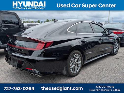 Onyx Black 2023 Hyundai SONATA SEL