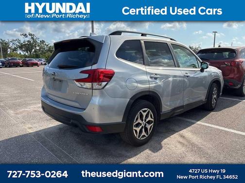 2021 Subaru Forester Premium