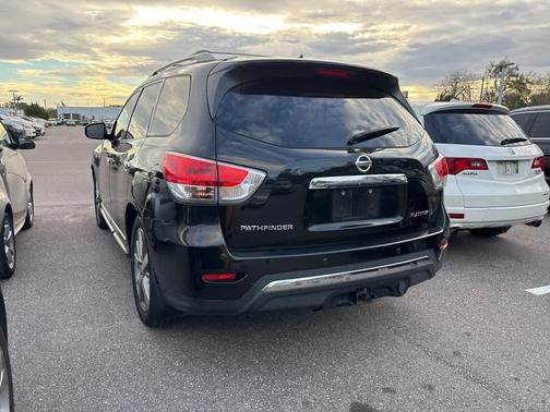 2015 Nissan Pathfinder Platinum