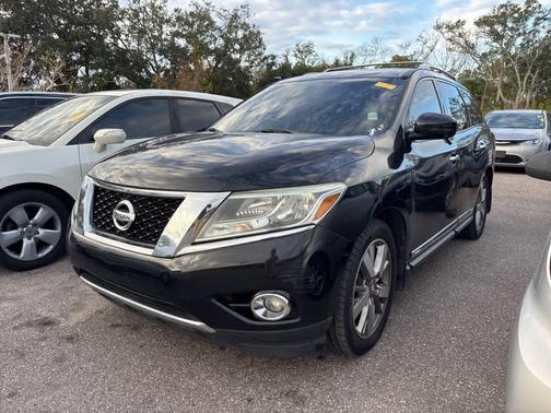2015 Nissan Pathfinder Platinum