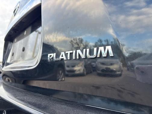 2015 Nissan Pathfinder Platinum