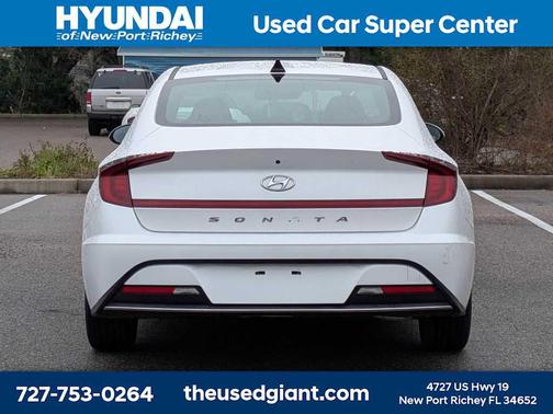 2023 Hyundai SONATA SE