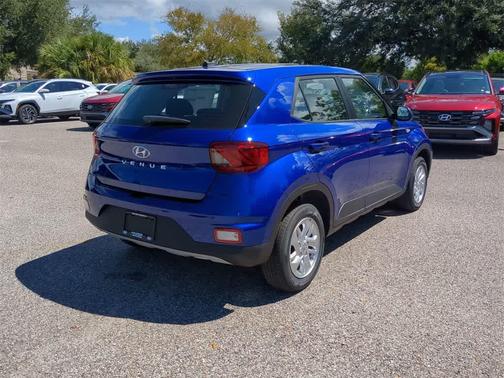 2026 Hyundai VENUE SE