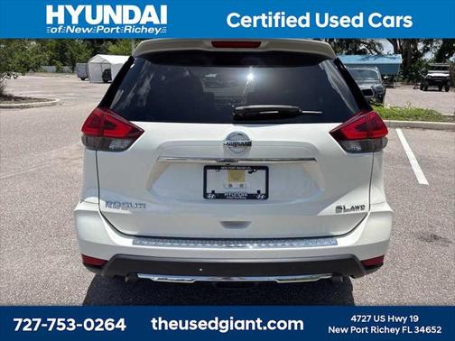 2018 Nissan Rogue SL