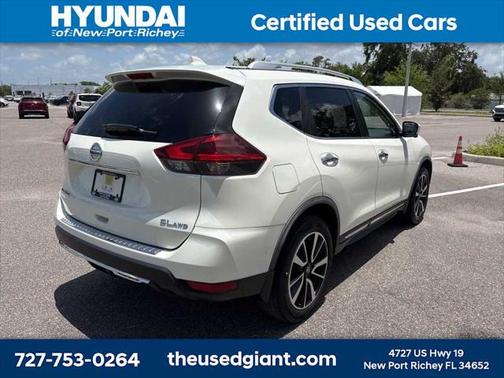 2018 Nissan Rogue SL
