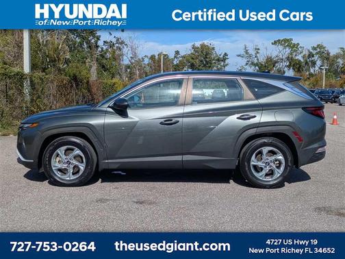 2022 Hyundai TUCSON SE