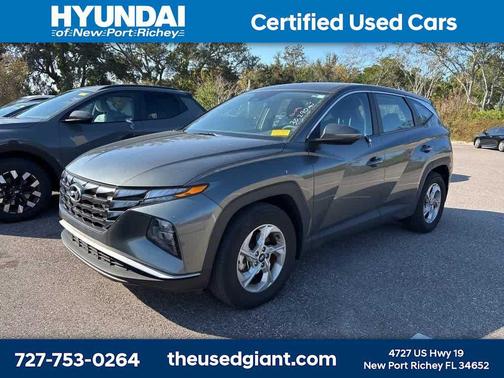 2022 Hyundai TUCSON SE