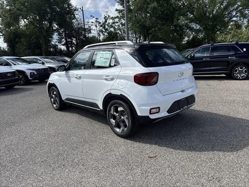 2025 Hyundai VENUE Limited