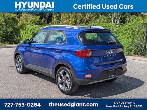 2023 Hyundai VENUE Limited