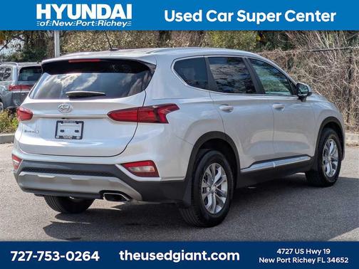 2020 Hyundai SANTA FE SE 2.4