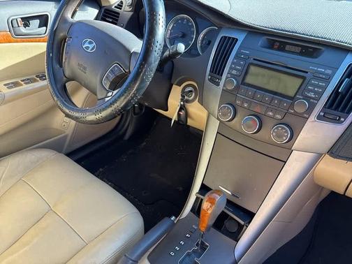 2009 Hyundai SONATA GLS