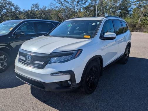 2022 Honda Pilot AWD Black Edition