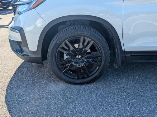 2022 Honda Pilot AWD Black Edition