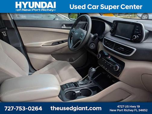 2020 Hyundai TUCSON SE