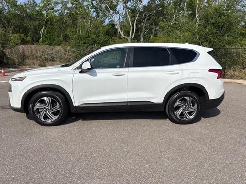 2021 Hyundai SANTA FE SE