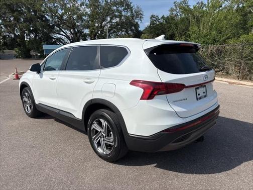2021 Hyundai SANTA FE SE