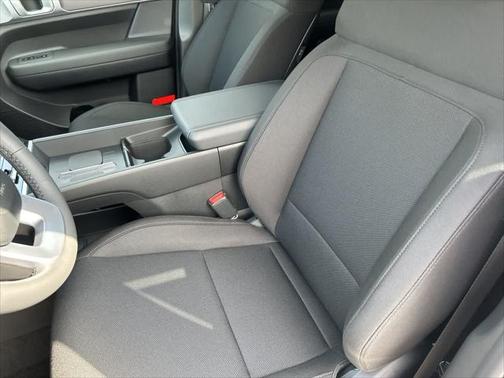 2025 Hyundai SANTA FE SE