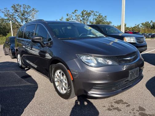 2020 Chrysler Voyager LXI