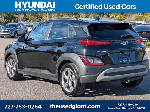 2023 Hyundai KONA SEL