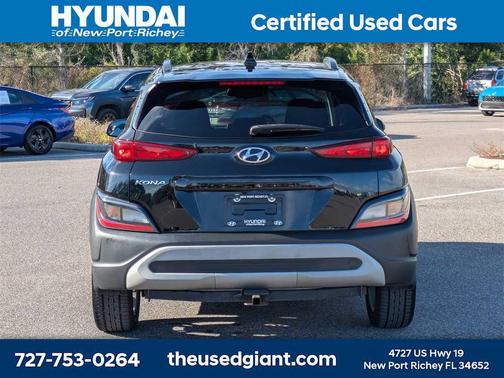 2023 Hyundai KONA SEL