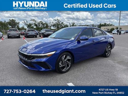 2024 Hyundai ELANTRA SEL