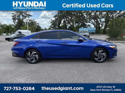 2024 Hyundai ELANTRA SEL