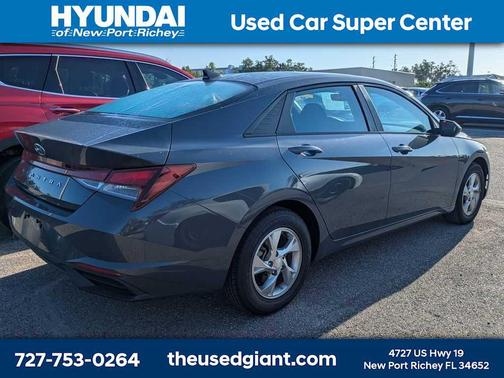 Ecotronic Gray 2023 Hyundai ELANTRA SE
