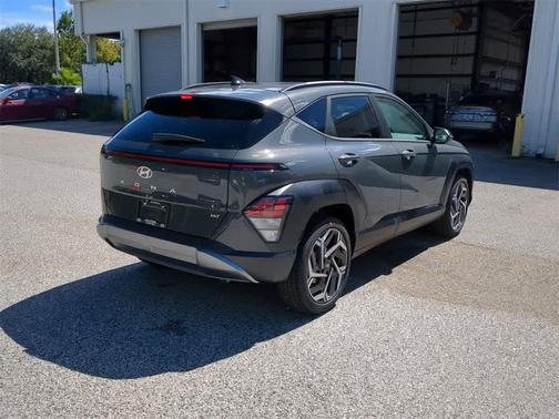 2026 Hyundai KONA SEL Premium
