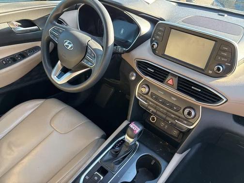 2019 Hyundai SANTA FE SEL 2.4