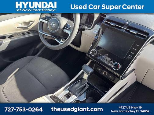 2022 Hyundai TUCSON SEL