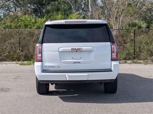 2018 GMC Yukon XL SLE