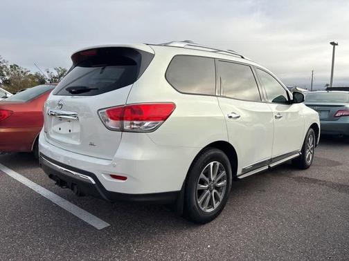 2013 Nissan Pathfinder SL