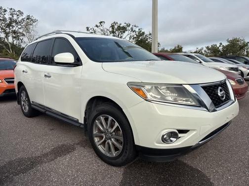 2013 Nissan Pathfinder SL