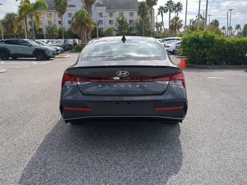 2026 Hyundai ELANTRA Sport