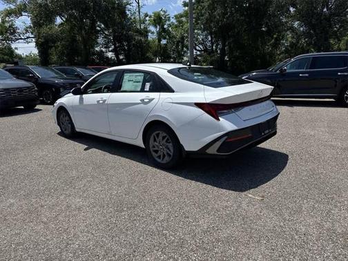 2025 Hyundai ELANTRA HEV Blue