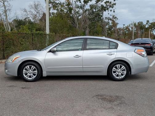 2010 Nissan Altima 2.5 S