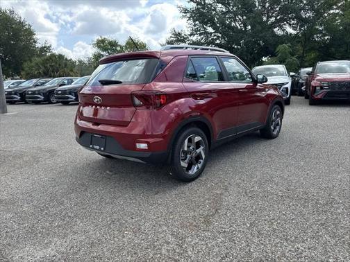 2025 Hyundai VENUE Limited