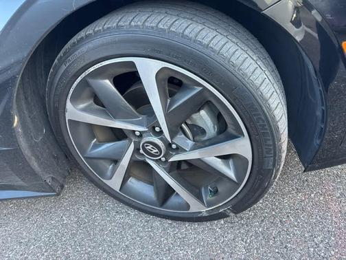 2023 Hyundai SONATA SEL Plus