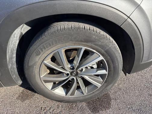 2019 Hyundai SANTA FE SEL Plus 2.4