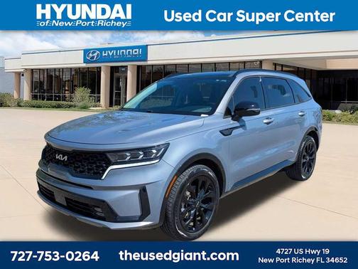 Everlasting Silver 2023 Kia Sorento SX