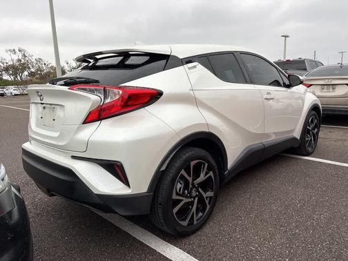 2018 Toyota C-HR XLE Premium