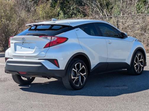 2018 Toyota C-HR XLE Premium