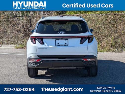 2022 Hyundai TUCSON SEL