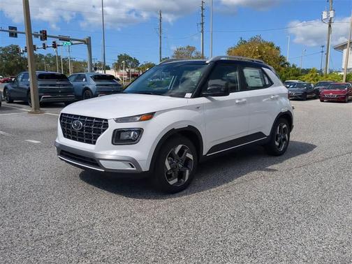 2026 Hyundai VENUE SEL