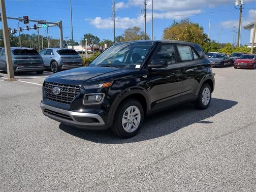 2026 Hyundai VENUE SE