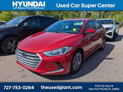 2017 Hyundai ELANTRA SE