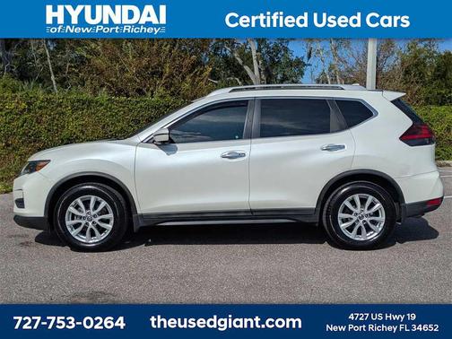 2018 Nissan Rogue SV