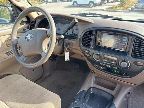 2003 Toyota Sequoia SR5