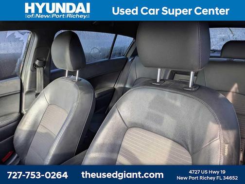 Aurora Black Pearl 2016 Kia Forte SX