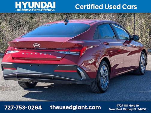 2024 Hyundai ELANTRA HEV Blue